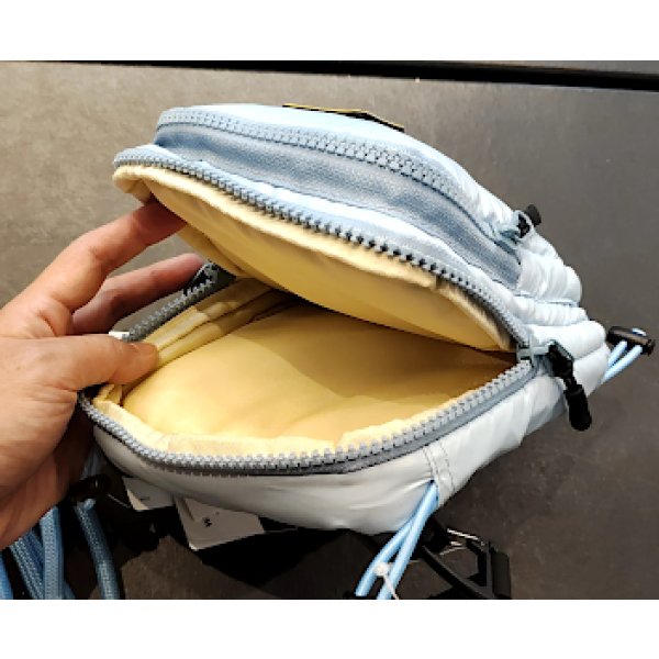 画像6: KiuパフィーミニクロスボディバッグLBL (6)