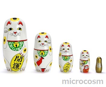 画像: ラッキーキャット/マトリョーシカ