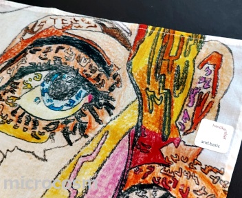 画像: MFアーティストハンカチ6/イヤリングをした女性